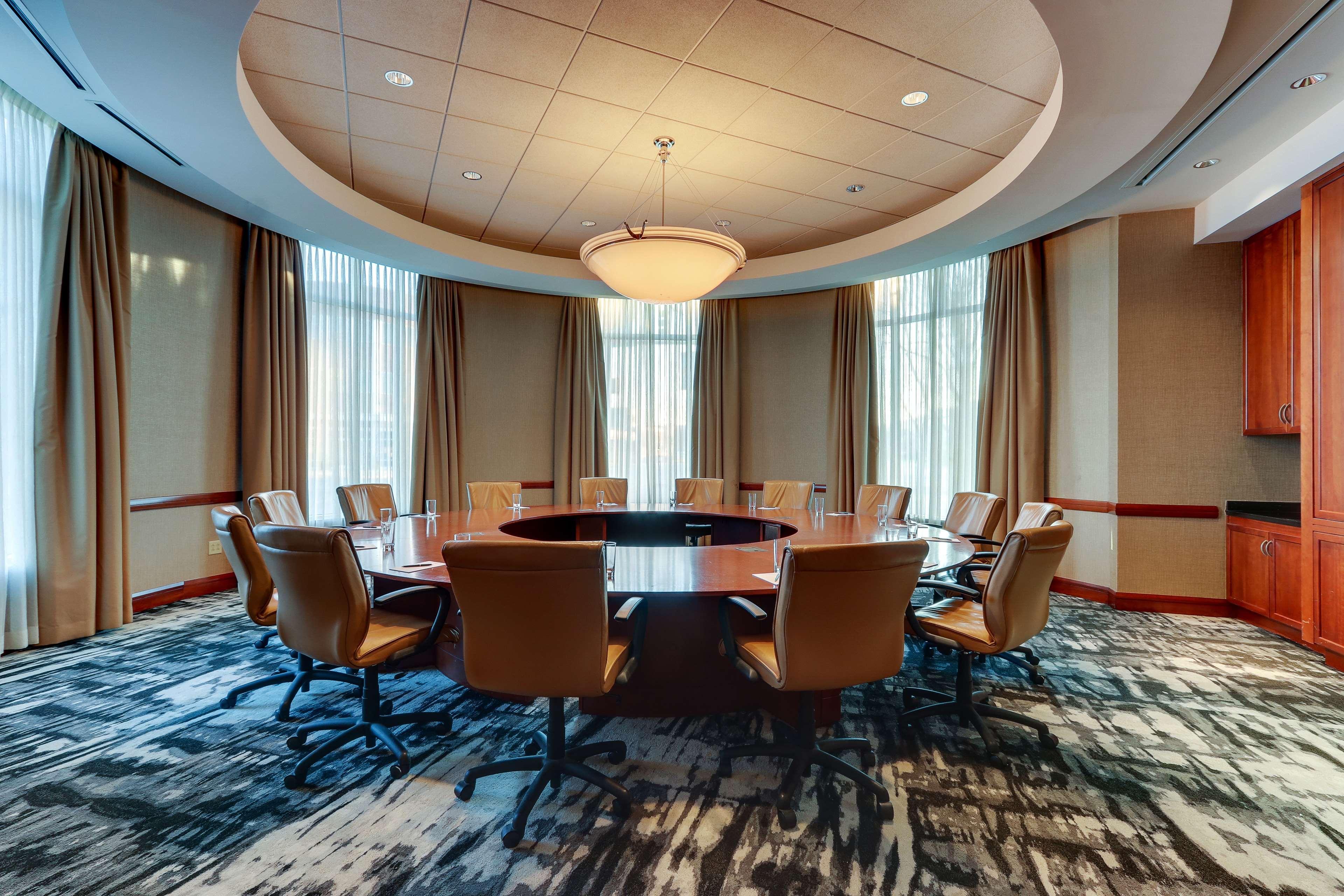 The Chattanoogan Hotel, Curio Collection By Hilton Exterior foto